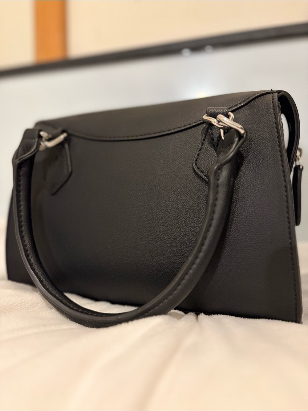 GUESS Black Embossed 4G Logo Structured Satchel Handbag With Silver Hardware - Picture 15 of 16